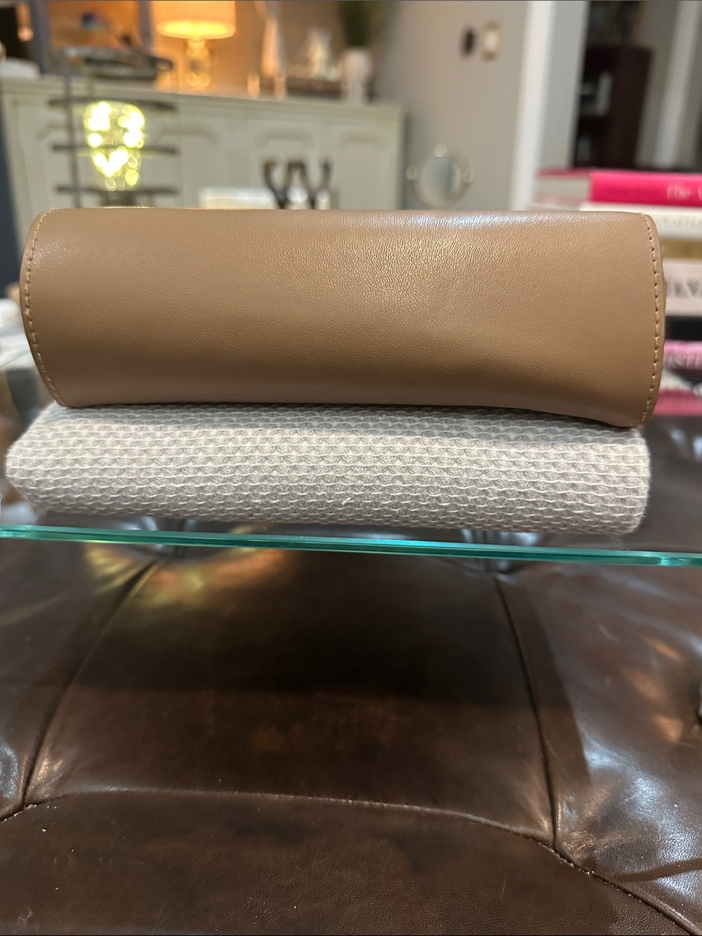 BURBERRY LONDON ENGLAND Leather Eyewear Case w/Soft Interior Lining, VGUC - Picture 4 of 9